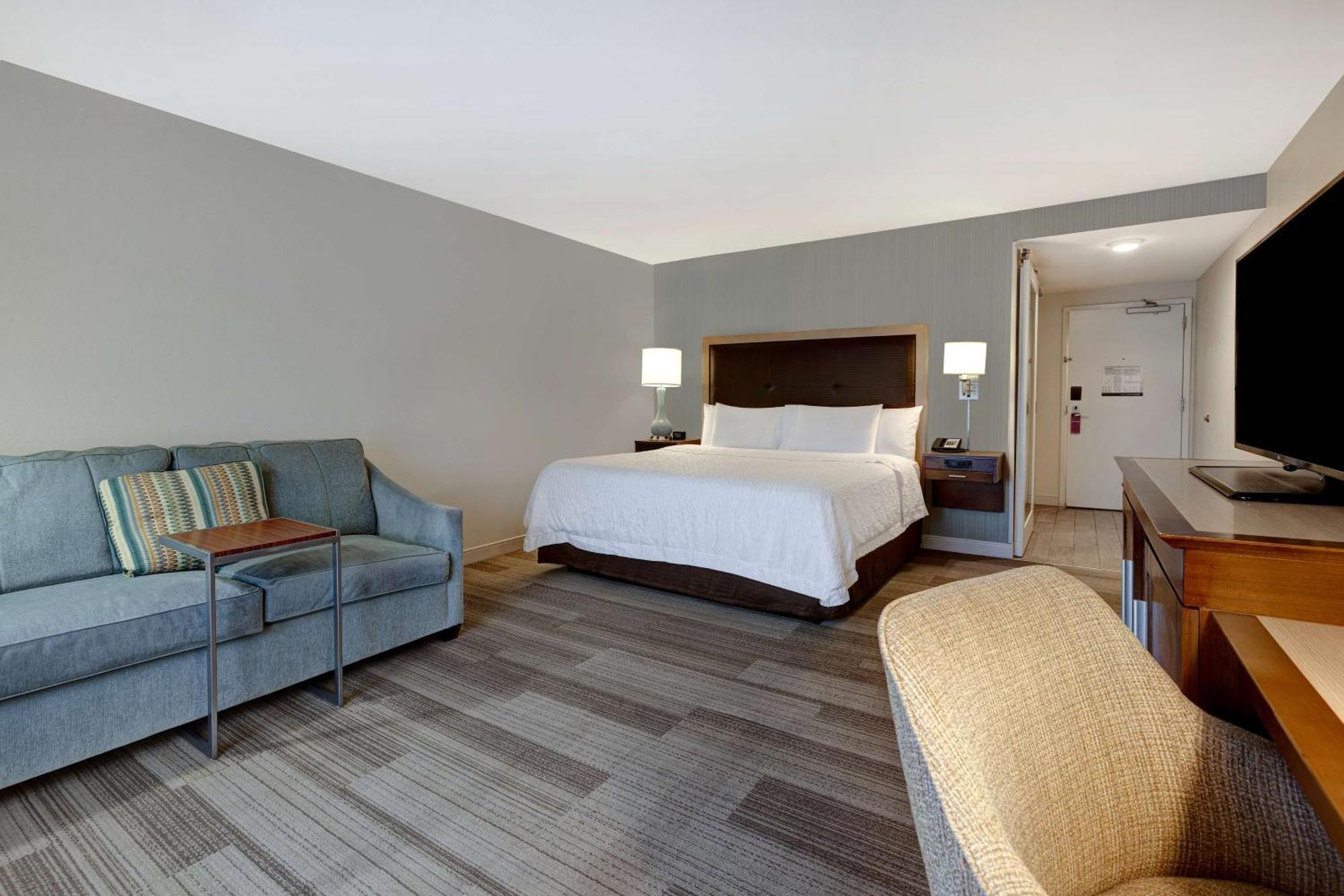 Hampton Inn & Suites Milwaukee West West Allis Exterior foto